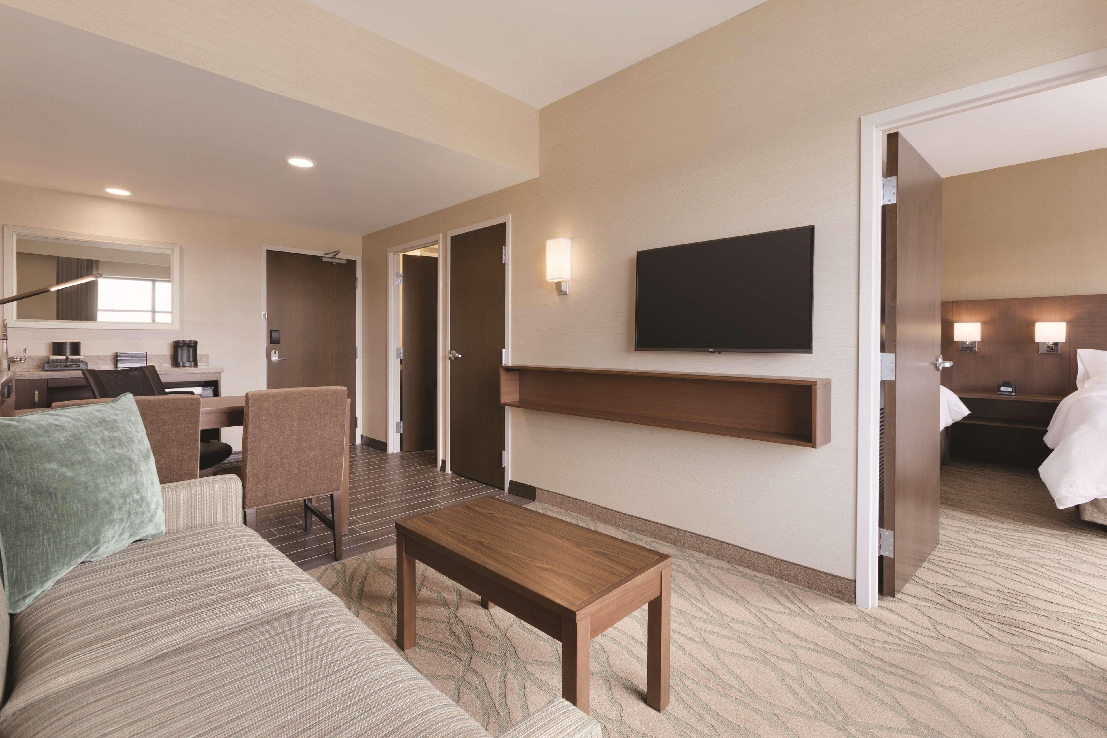 Embassy Suites By Hilton Akron Canton Airport North Canton Exteriér fotografie