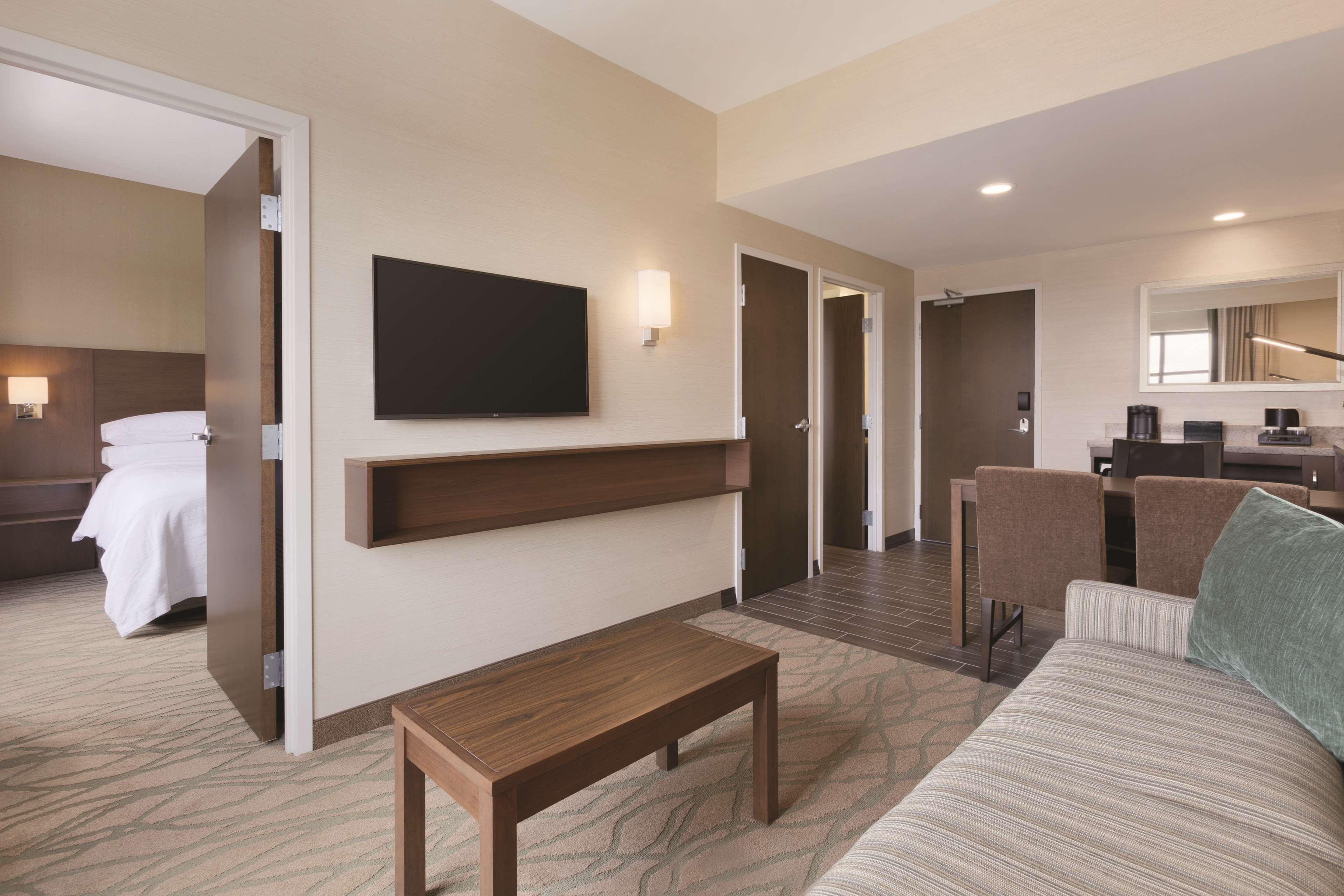 Embassy Suites By Hilton Akron Canton Airport North Canton Exteriér fotografie