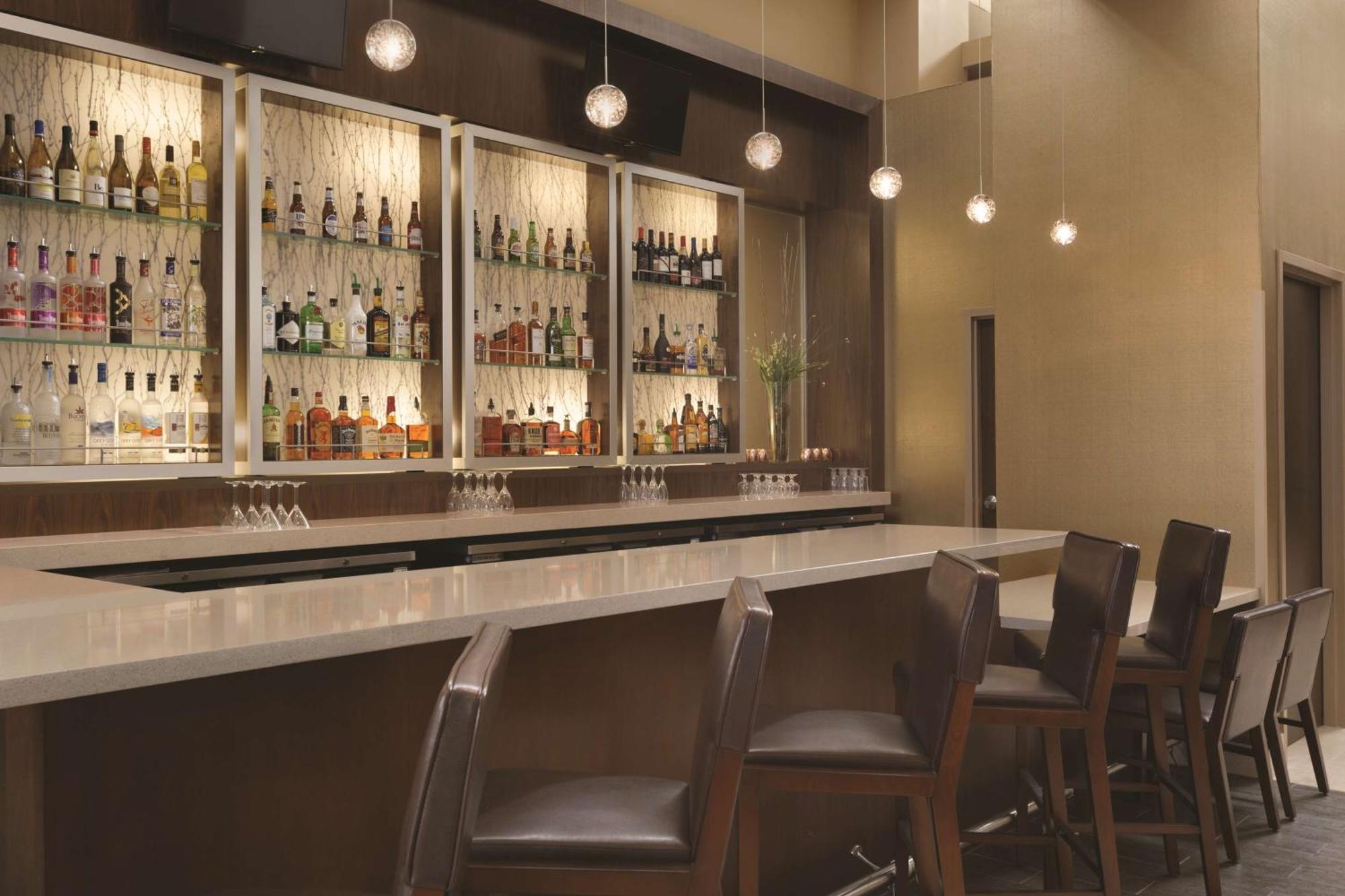 Embassy Suites By Hilton Akron Canton Airport North Canton Exteriér fotografie